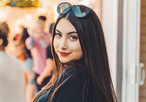 Nicolette Gray Net Worth .